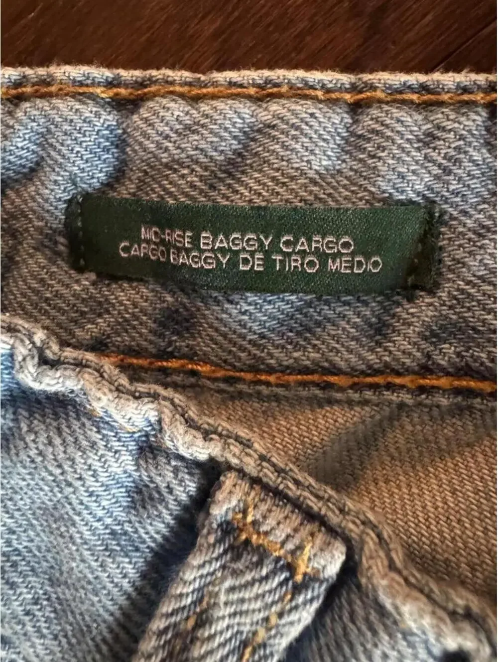 Wild Fable Mid-Rise Baggy Cargo Jeans – Size 00